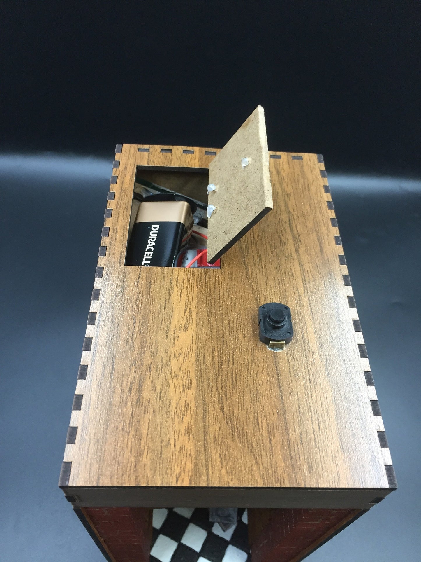 LIBRARY BOOKNOOK