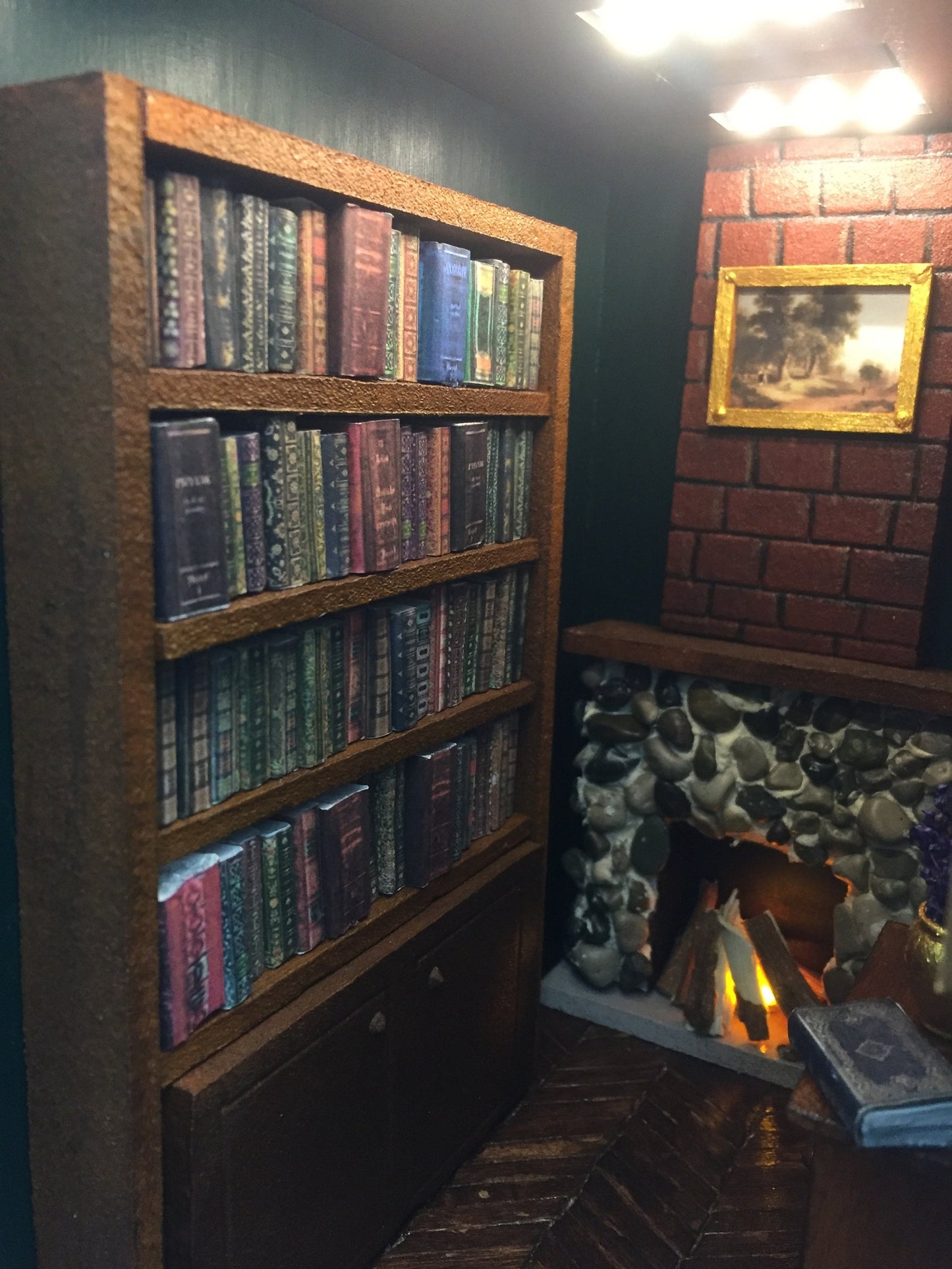 COZY ROOM BOOKNOOK