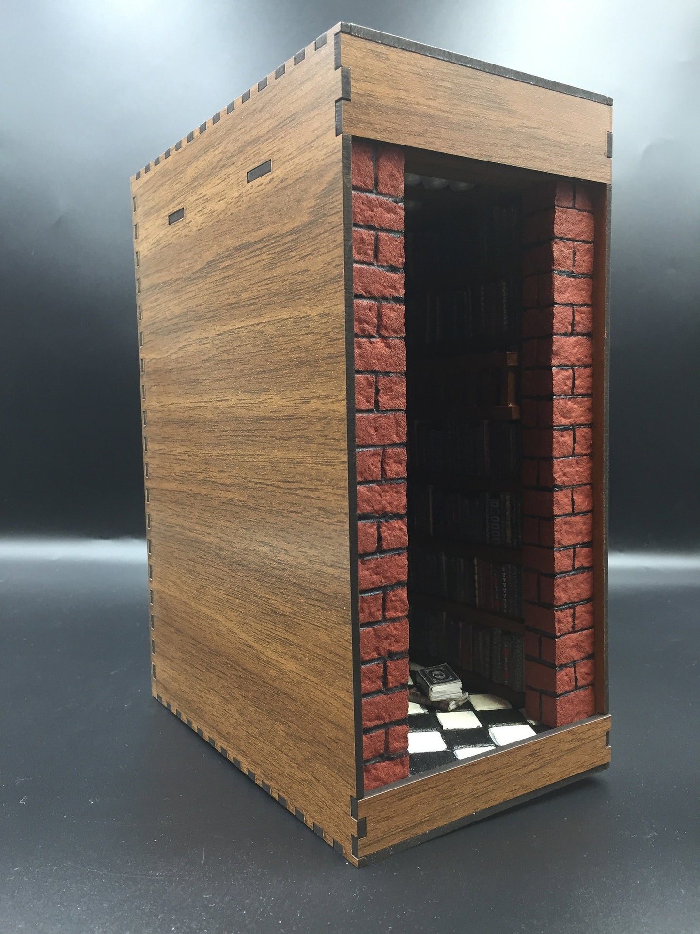 LIBRARY BOOKNOOK
