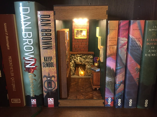 COZY ROOM BOOKNOOK