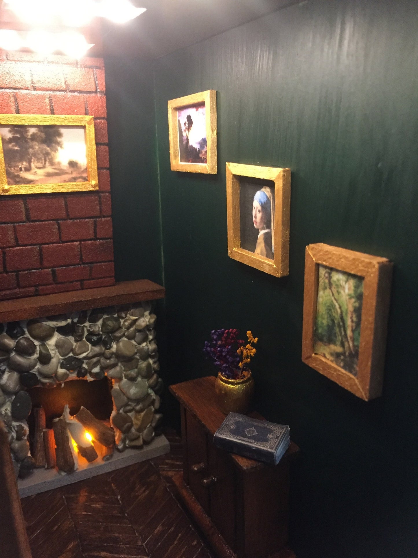 COZY ROOM BOOKNOOK